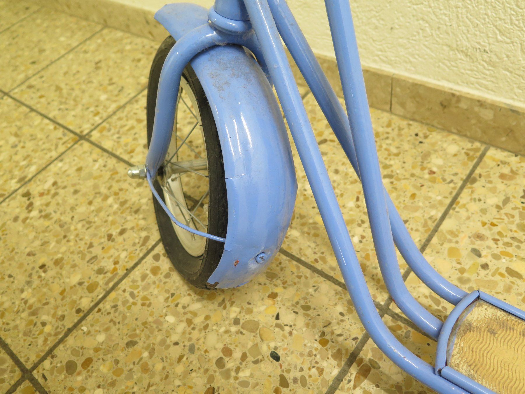 Veicoli per bambini: Kinderroller blau mit Sitz und Bremse gebraucht – Usato da Riedholz venduto da Ronny_Standtke 6