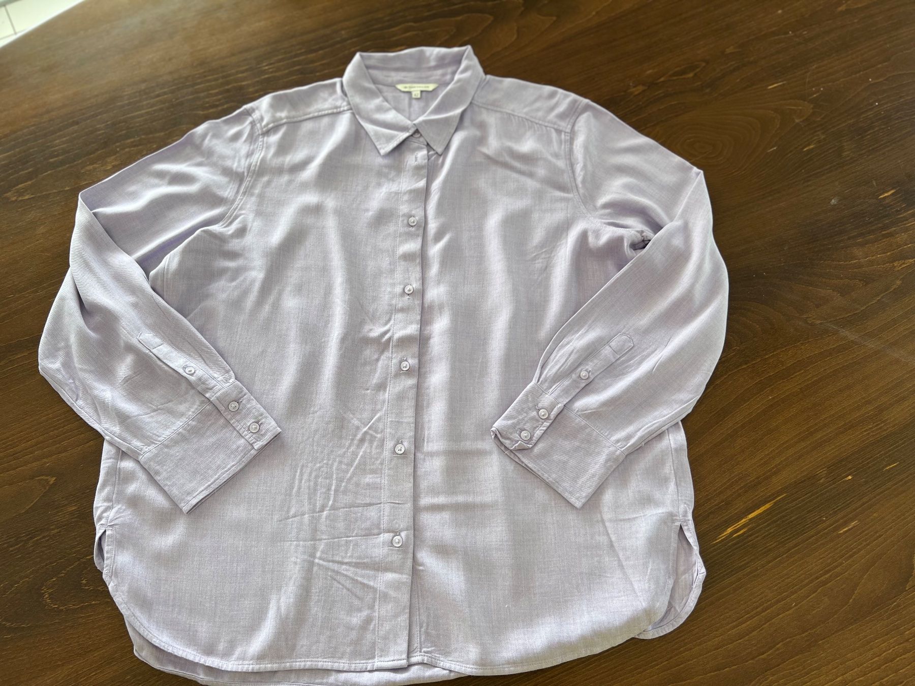 Tom Tailor Chemisiers: Damen Bluse TOM TAILOR Flieder Gr. 42 neu – D'occasion à Ebmatingen par Mistelu