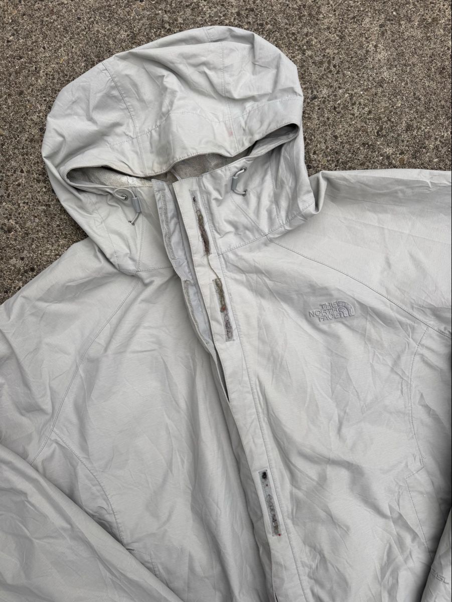 North Face Jacken: The North Face Gorpcore HyVent Jacket Light Grey XL – Gebraucht aus Effretikon von syrrrrre 4