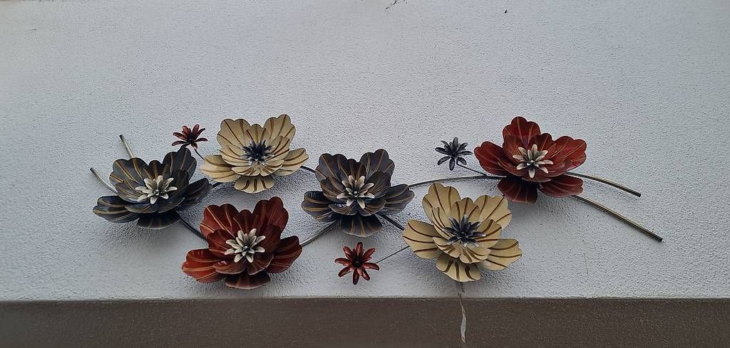Alle Dekorationen: Wanddekoration Blume Metall  – Gebraucht aus Kriens von LotusOase 1