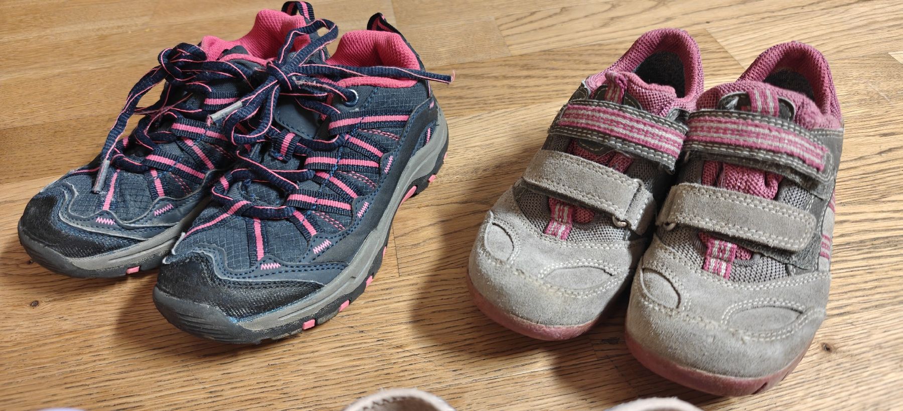 Scarpe per ragazzi: Mädchen Schuhe Set 12 Stück , Gr.29/30 – Usato da Obernau venduto da ChooseWisely 3