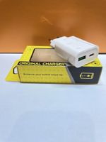 USB-USB-C Ladegerät Schnelllader CH Stecker