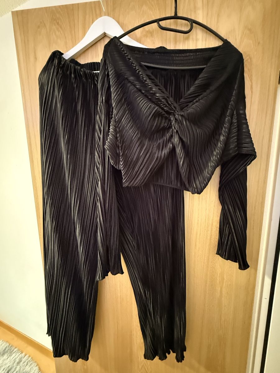 Shein Lotti di vestiti: Damen Set Schwarz Grösse L – Nuovo (secondo la descrizione) da Cazis venduto da mar_272q