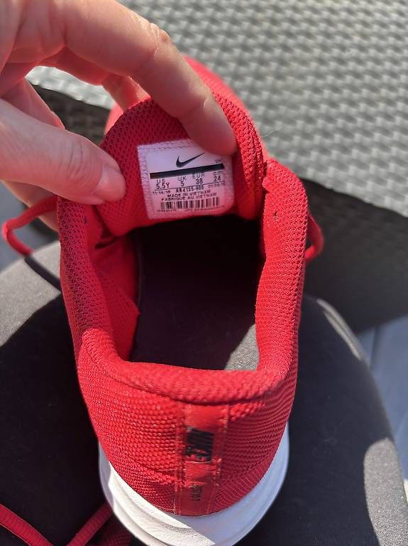 Nike Chaussures femmes: Nike Downshifter 9 – Neuf (Voir description) à Perroy par barballalla 3