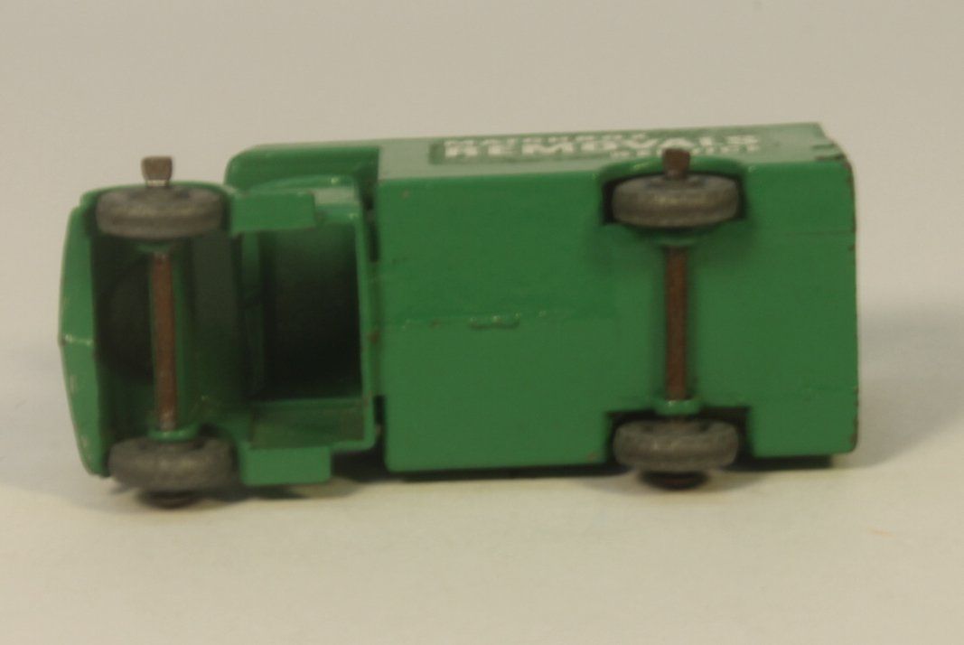 Matchbox Voitures modèles: Matchbox Lesney 17A Removal Van – D'occasion à Zofingen par Trukli58 5