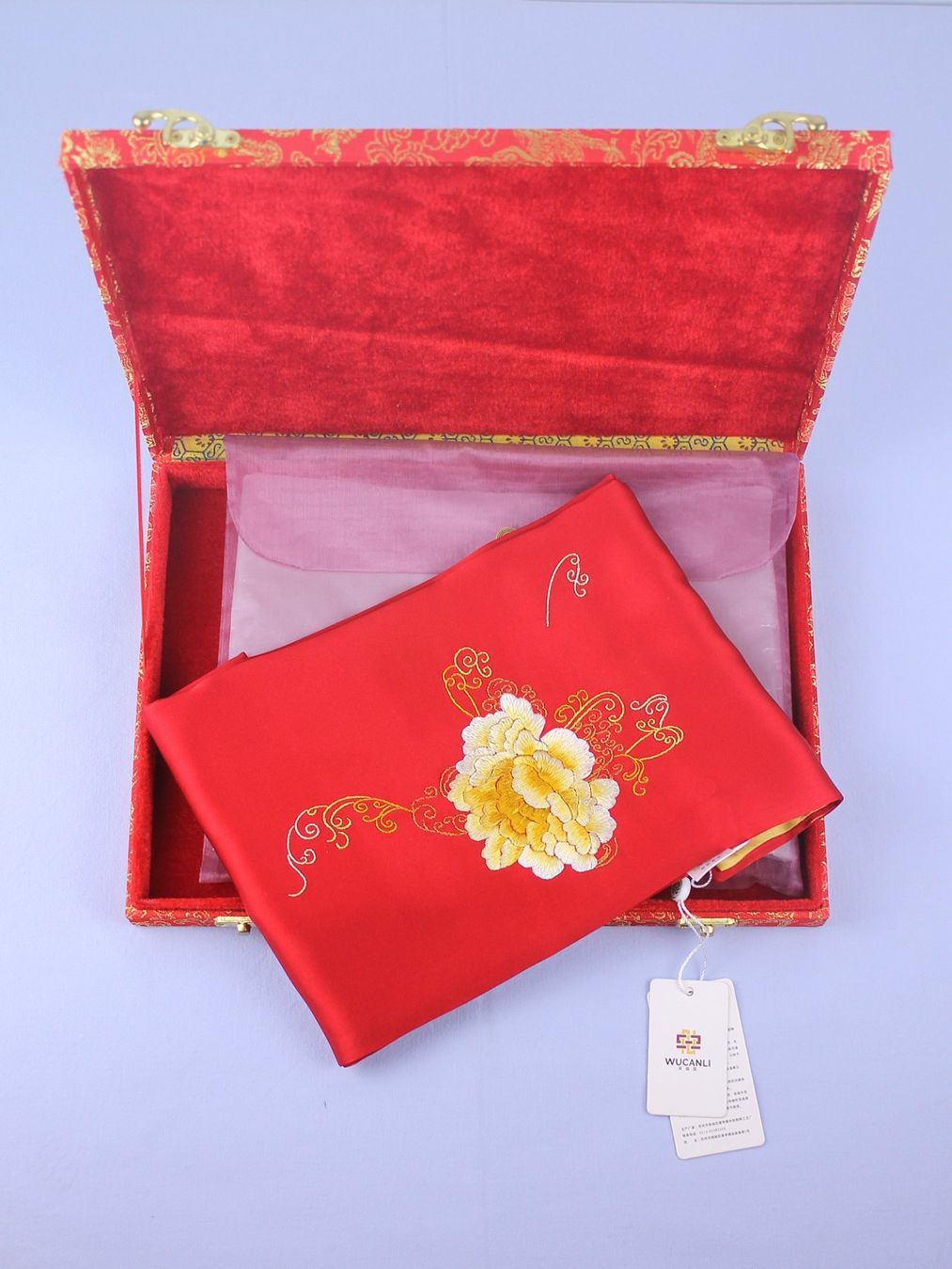 Foulard & Sciarpe: Roter Seidenschal – Usato da Reinach BL venduto da bk_brockireinach 1