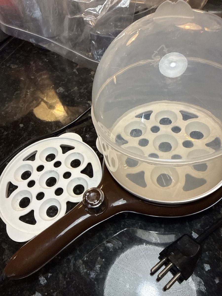 Appareils de cuisine: Egg Cooker Steamer White – D'occasion à Neirivue par naz_z28w 1