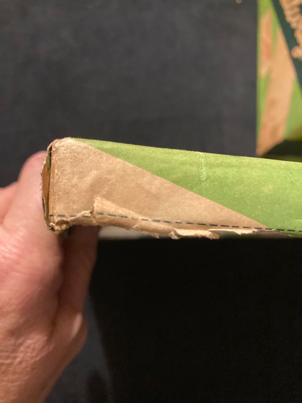 Contenitori & Simili: Oulevay Guetzlidose, Blechdose, sehr alt – Usato da Moerschwil venduto da Corsica61 7