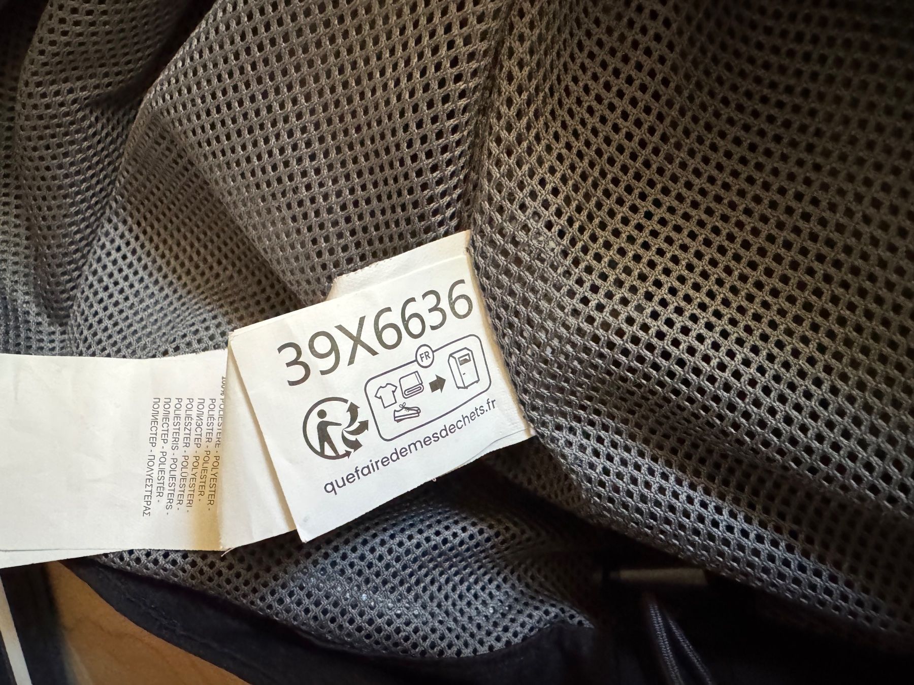 CMP Giacche: Regenjacke CMP schwarz Grösse XS – Usato da Bäriswil BE venduto da salatissimo 3