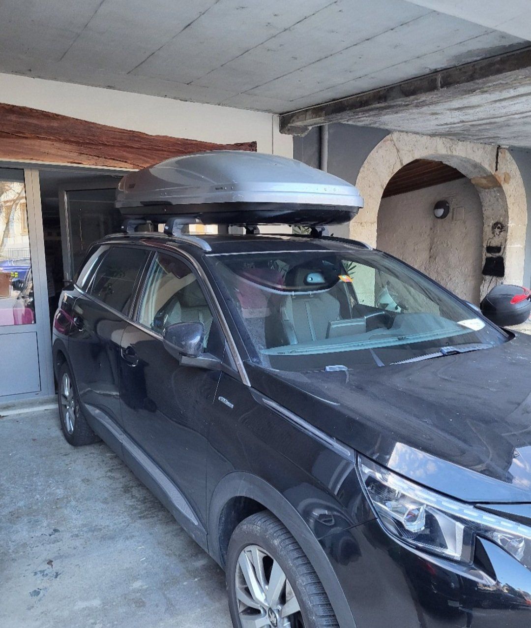 Thule Box da tetto: Dachbox/ coffre toit Thule Motion 900 – Usato da LA NEUVEVILLE venduto da gwarcurtis 1