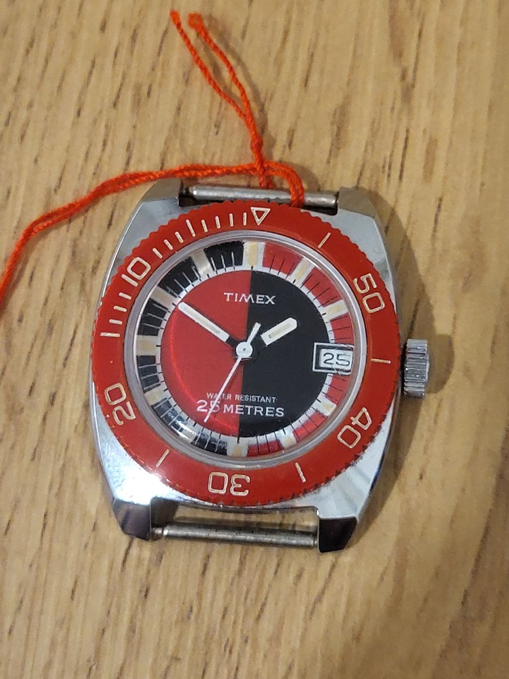 Timex Orologi: Timex Sprite Calendar Dive Watch 1975 – Usato da Allschwil venduto da Uhrenbinz