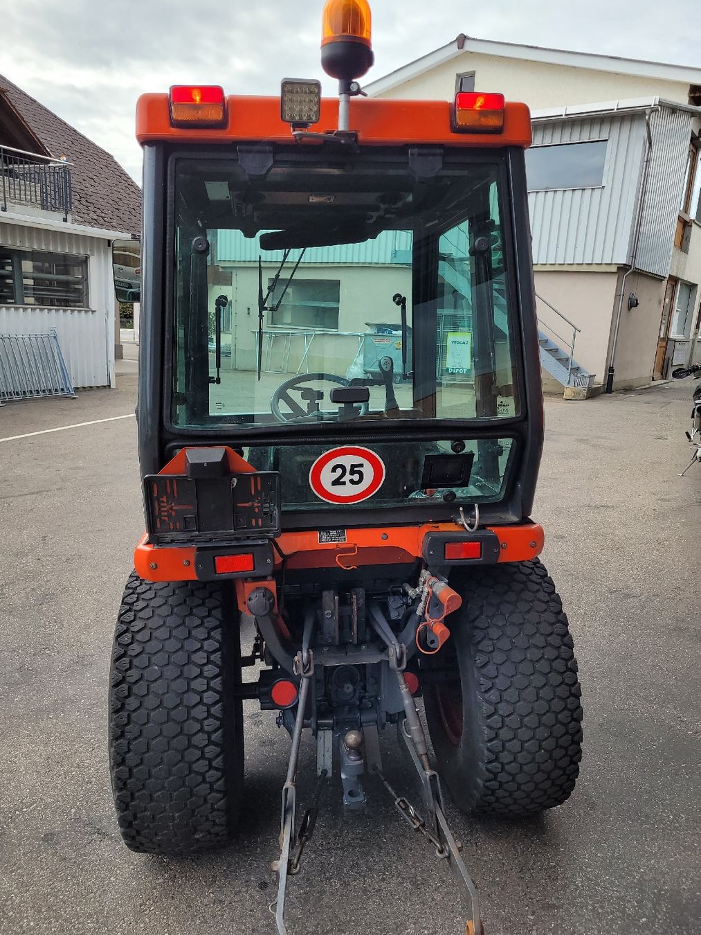 Kubota Traktoren: Kubota Traktor B 2410 – Gebraucht aus zäziwil von Ruhe5 1