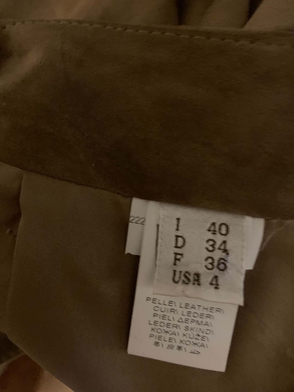 Brunello Cucinelli Gonne: Brunello Cucinelli suede Leder Rock S.  Post 11.- – Nuovo (secondo la descrizione) da Bern venduto da waves0 3