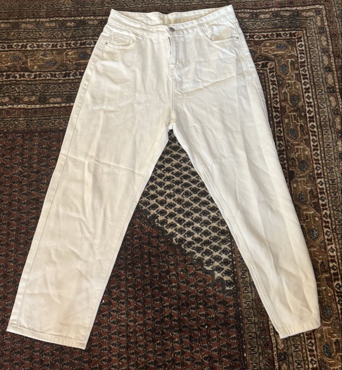 Jeans: White Pants – Neu (gemäss Beschreibung) aus Rapperswil SG von riy_f85n