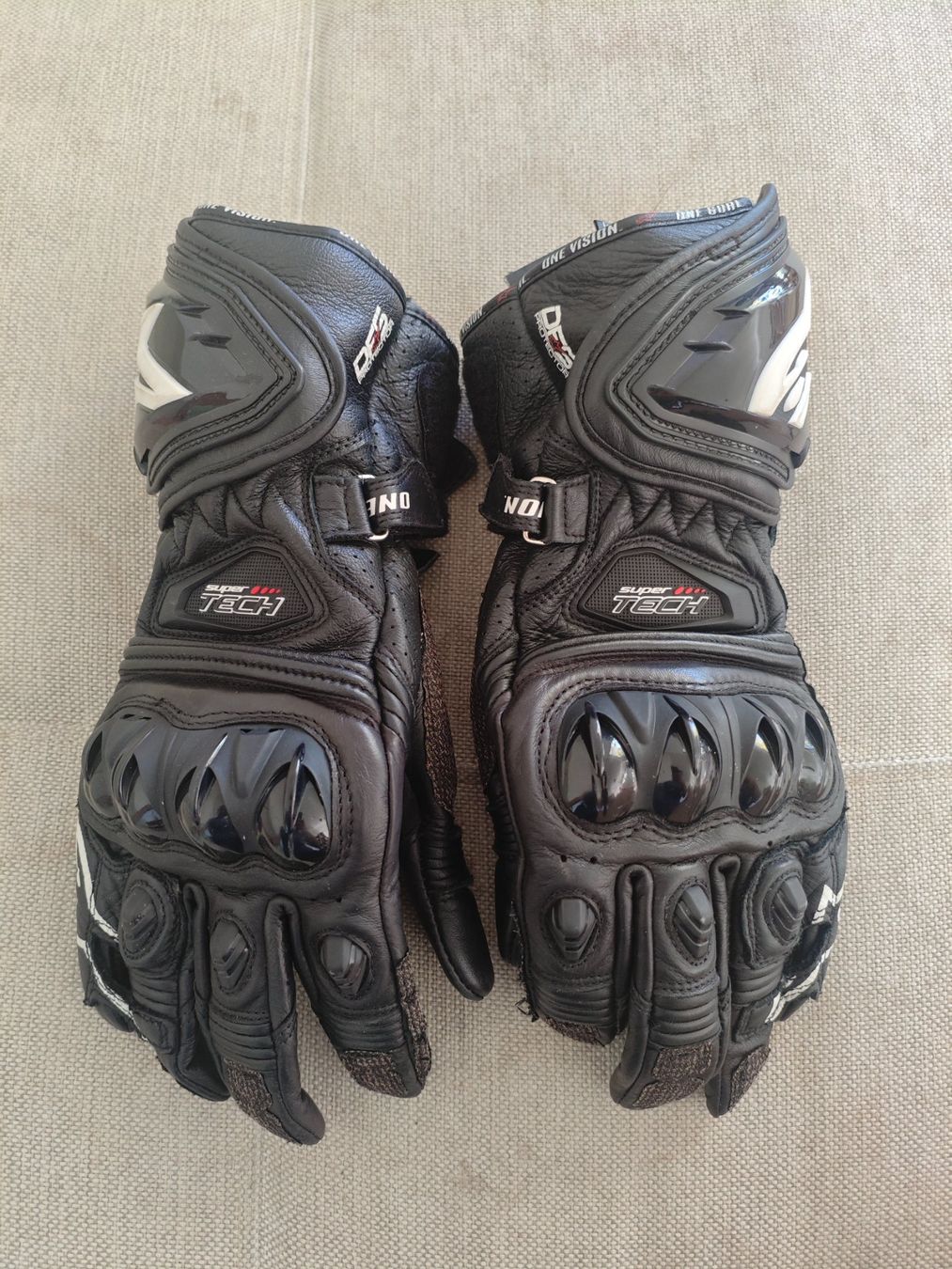 Alpinestars Sonstige Accessoires für Herren: Alpinestars Supertech motorcycle gloves – Gebraucht aus Romont FR von dem_ck68