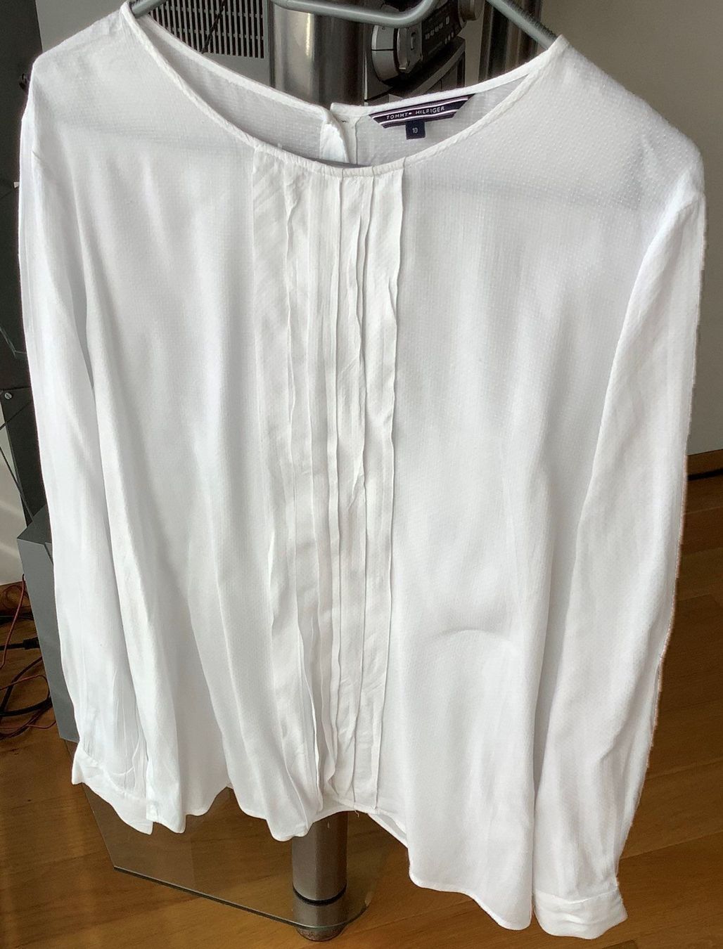 Tommy Hilfiger Blusen: Tommy Hilfiger Bluse weiss ❤❤ – Neu (gemäss Beschreibung) aus Kreuzlingen von shopaholicatheart 1