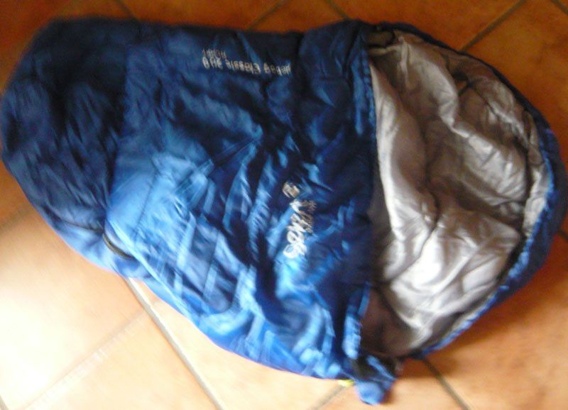 Sacs de couchage: Schlafsack – D'occasion à Ruggell par Dolce9