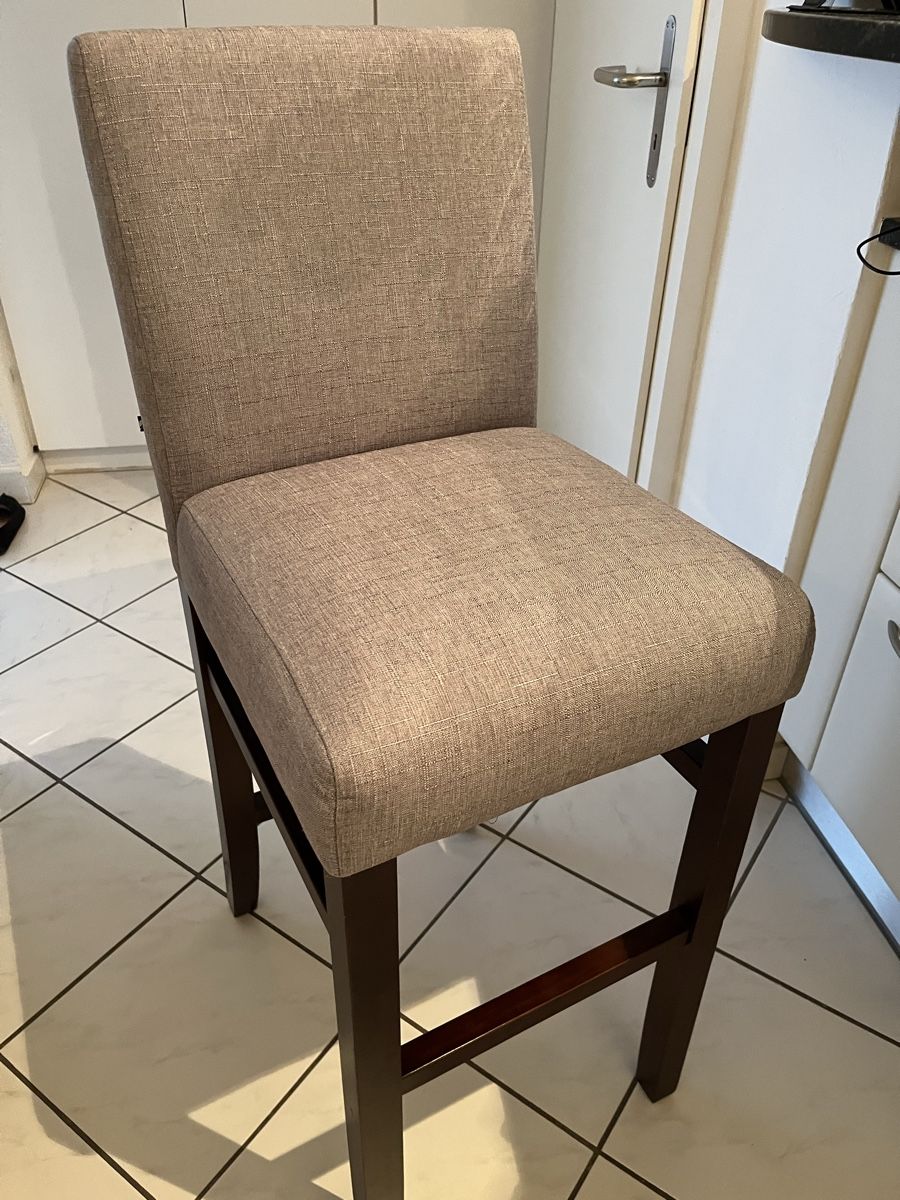 Stühle: 2 Barstühle Taupe – Gebraucht aus Meilen von Wellenschlag13