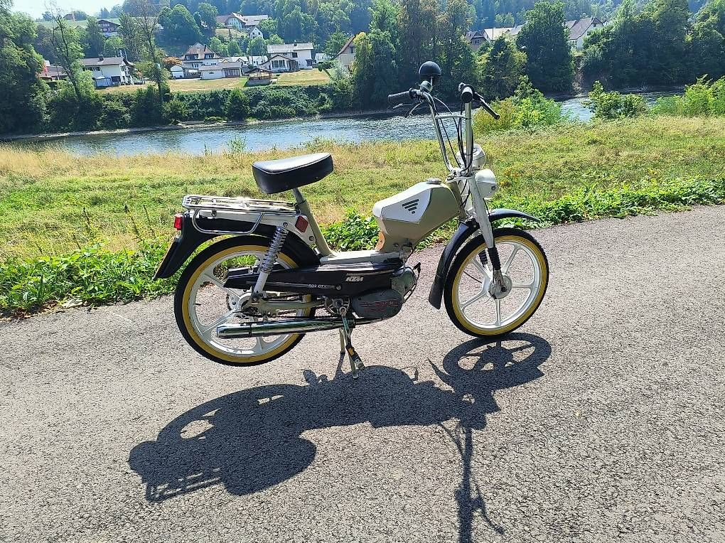 Mofas: Pony Sachs mit Ausweis – Gebraucht aus Fulenbach von Elektronik