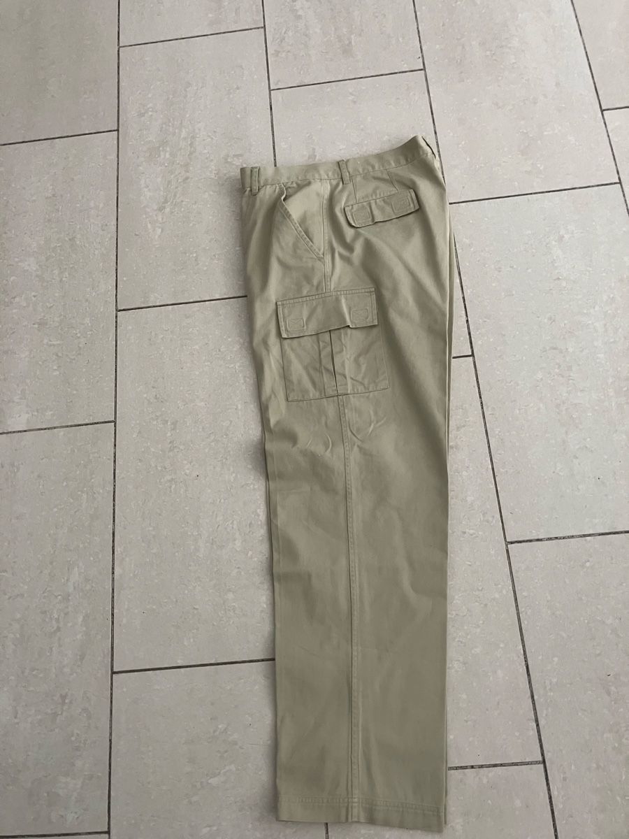 Pantalons: Pantalon cargo beige taille 48  – Neuf (Voir description) à Bex par man_6gxz