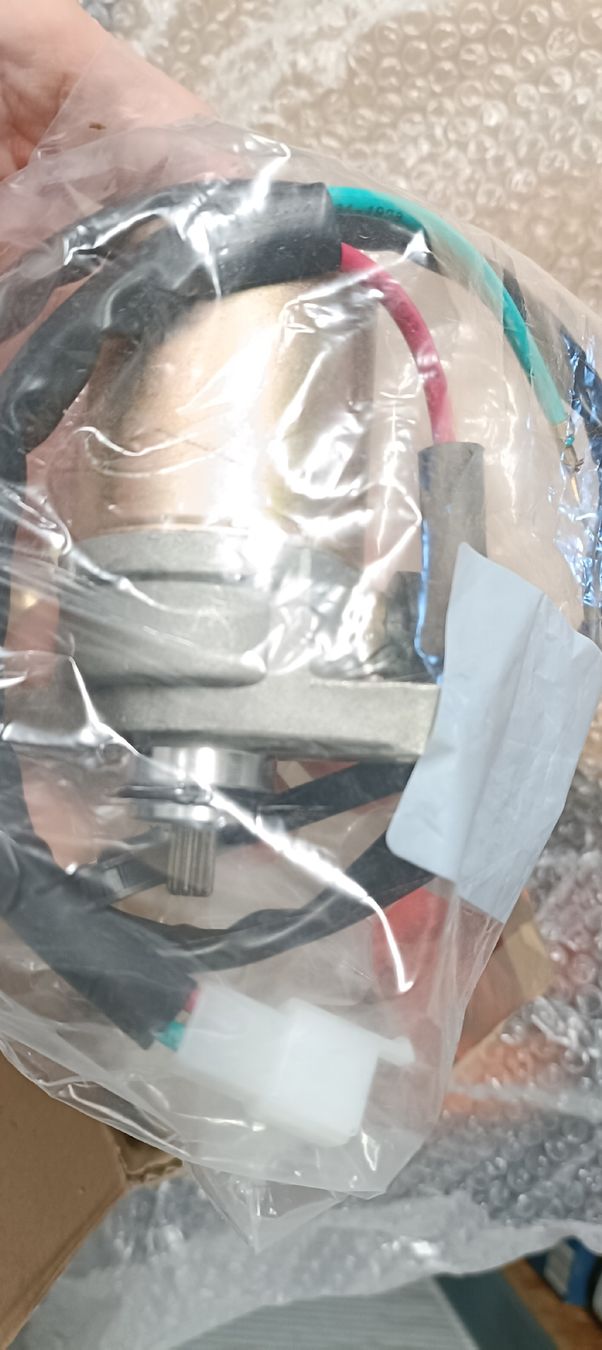 Tomos Mofas: Tomos Anlasser und Freilaufwelle – Neu und originalverpackt aus Flühli LU von magicax
