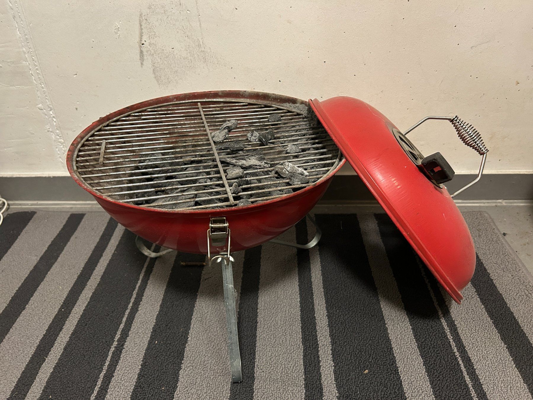 Griglie: Kugelgrill, Durchmesser 36 cm – Usato da Dürrenäsch venduto da Ch5724 1
