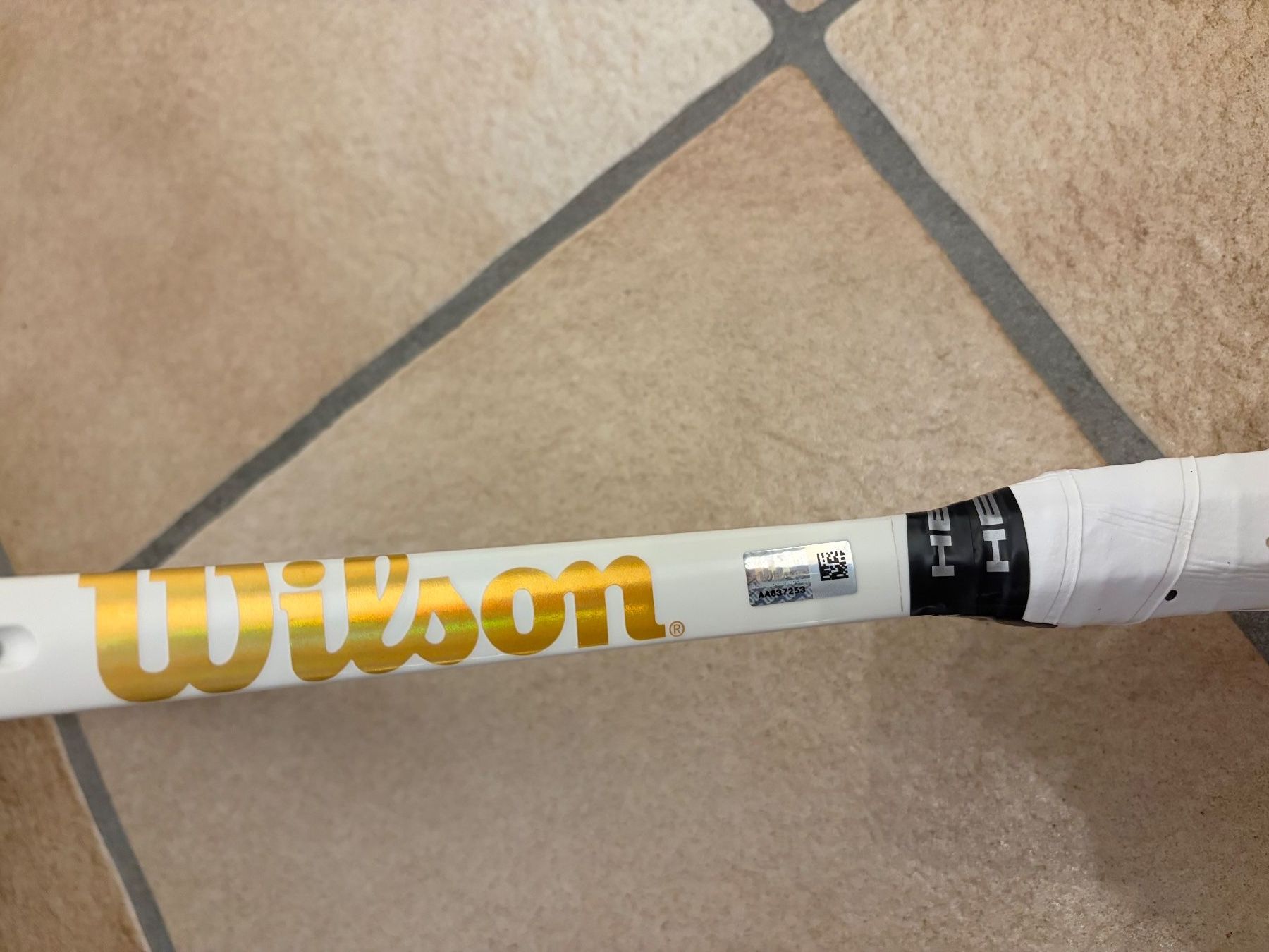 Schläger: Tennisracket Wilson – Gebraucht aus Rotkreuz von Once0 2
