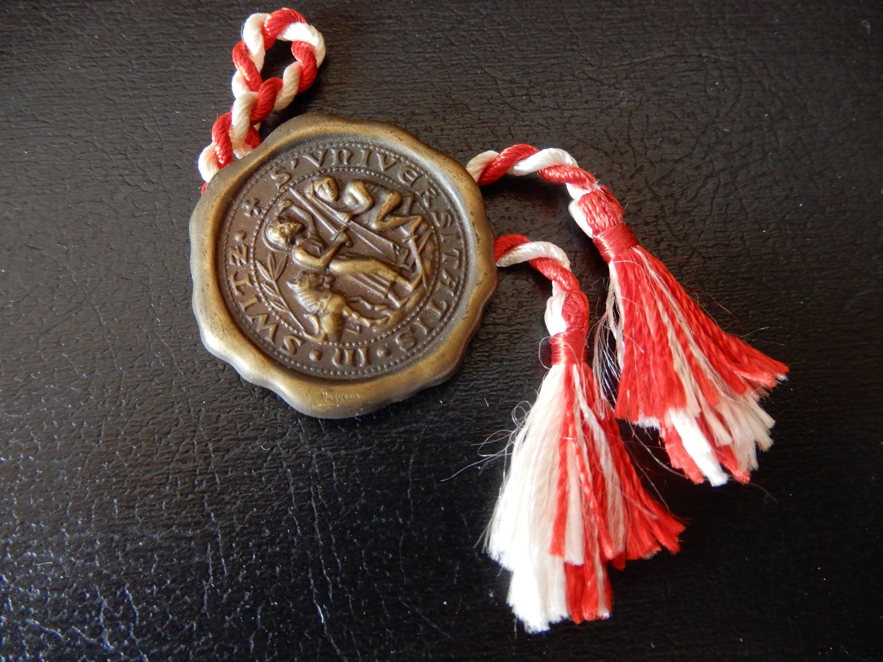 Swiss Placchette & Badge: 1. August Abzeichen 1941 – Usato da Senèdes venduto da Framboise52