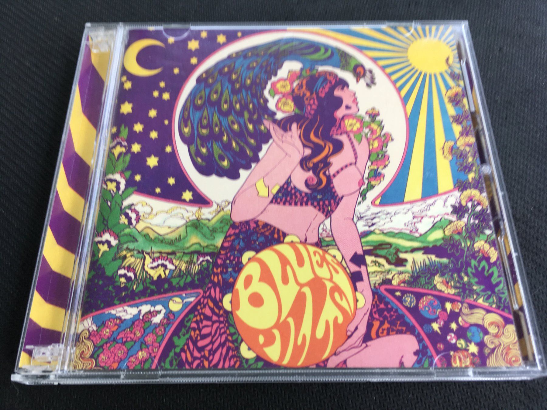 CD: Blues Pills -CD- CD + DVD – Usato da St.Gallen venduto da MedienJoe