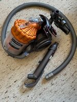Dyson Staubsauger DC32 Allergy, Stowaway, wenig gebraucht