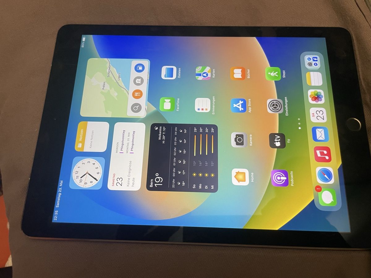 Apple Tablet PC: Occasion: Apple iPad Pro 9.7" 128GB Space Grau Top – Usato da Luzern venduto da M.Ai 7