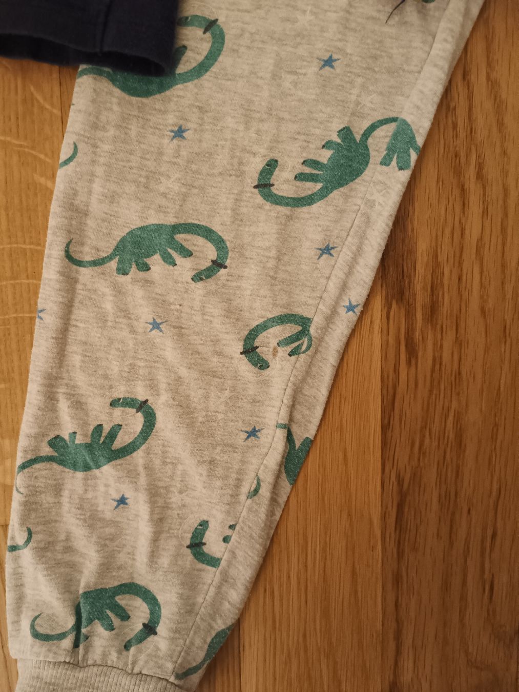 Pigiama & Simili: Pyjama 110/116 – Usato da Muri AG venduto da Mupuputs 1