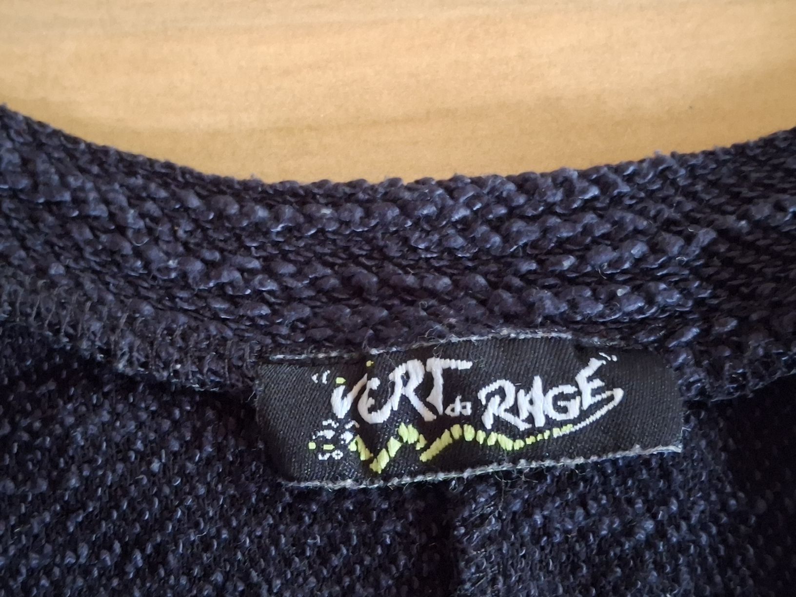 Maglioni & Felpe: Pull court taille M - L marque Vert de Rage – Usato da Villiers venduto da san_jn5w 1