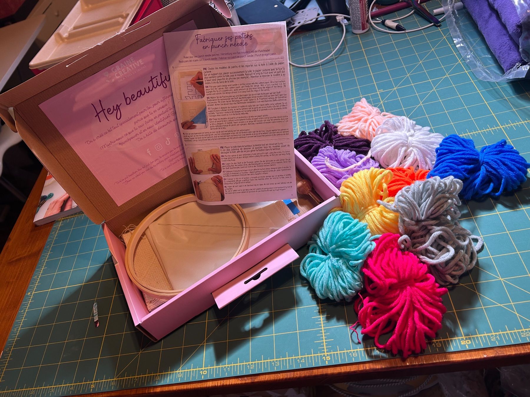 Kit bricolage: Kit complet de Punch Needle – Nuovo e nell'imballaggio originale da Bouveret venduto da sev_qj7l 2