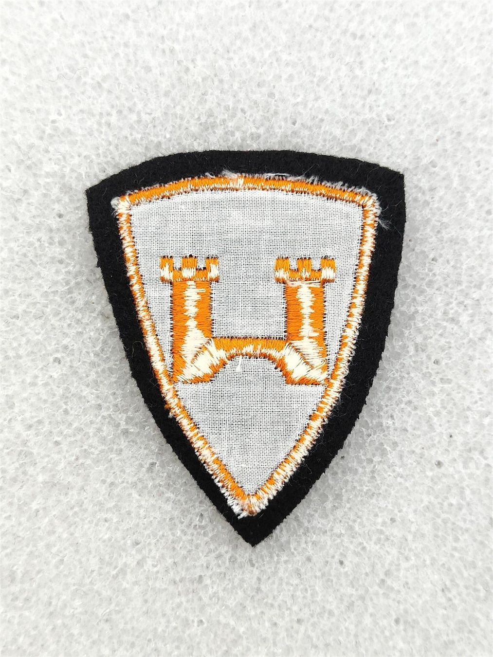 Placchette & Badge: Abzeichen Ingenieure Ord.1972 Variante 1 – Usato da Bauma venduto da SwissMilitaria 1