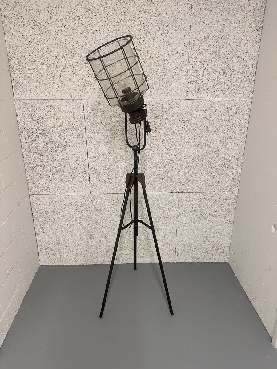 Lampen: Vintage Industrial Lampe / Industrielampe – Gebraucht aus Winterthur von Glatzco 3