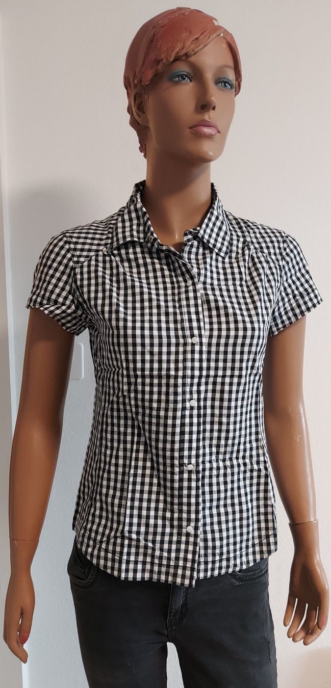 Bench Camicette: Dameb Bluse Kurzarm Bench Gr. M Top – Usato da Basel venduto da Allerlei-Basel