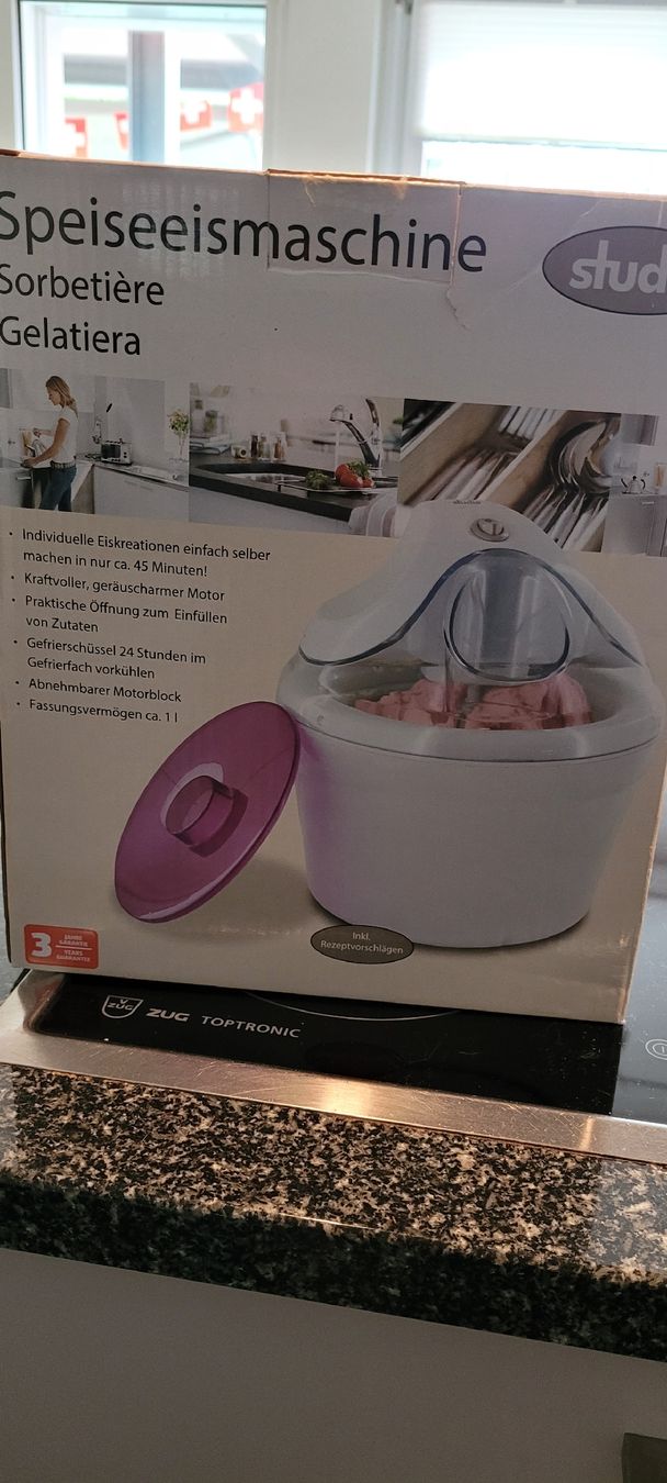 Elettrodomestici da cucina: Studio Speiseeismaschine - Glace selber machen! – Usato da Stettlen venduto da Moseca