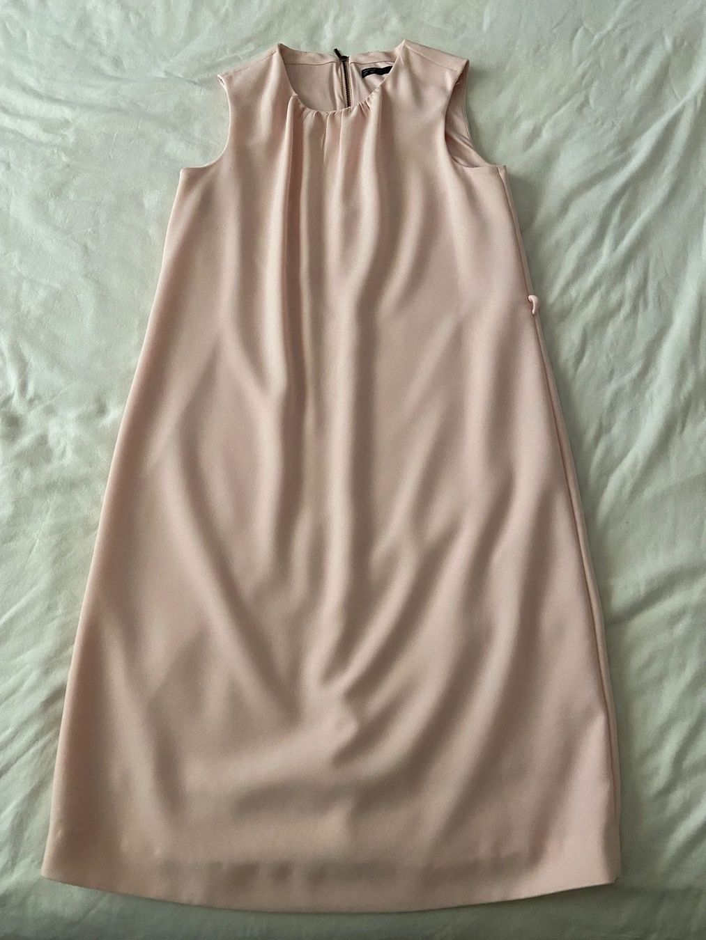 Zara Kleider: Zara ärmelloses Kleid – Gebraucht aus Unterengstringen von bar_rh5f