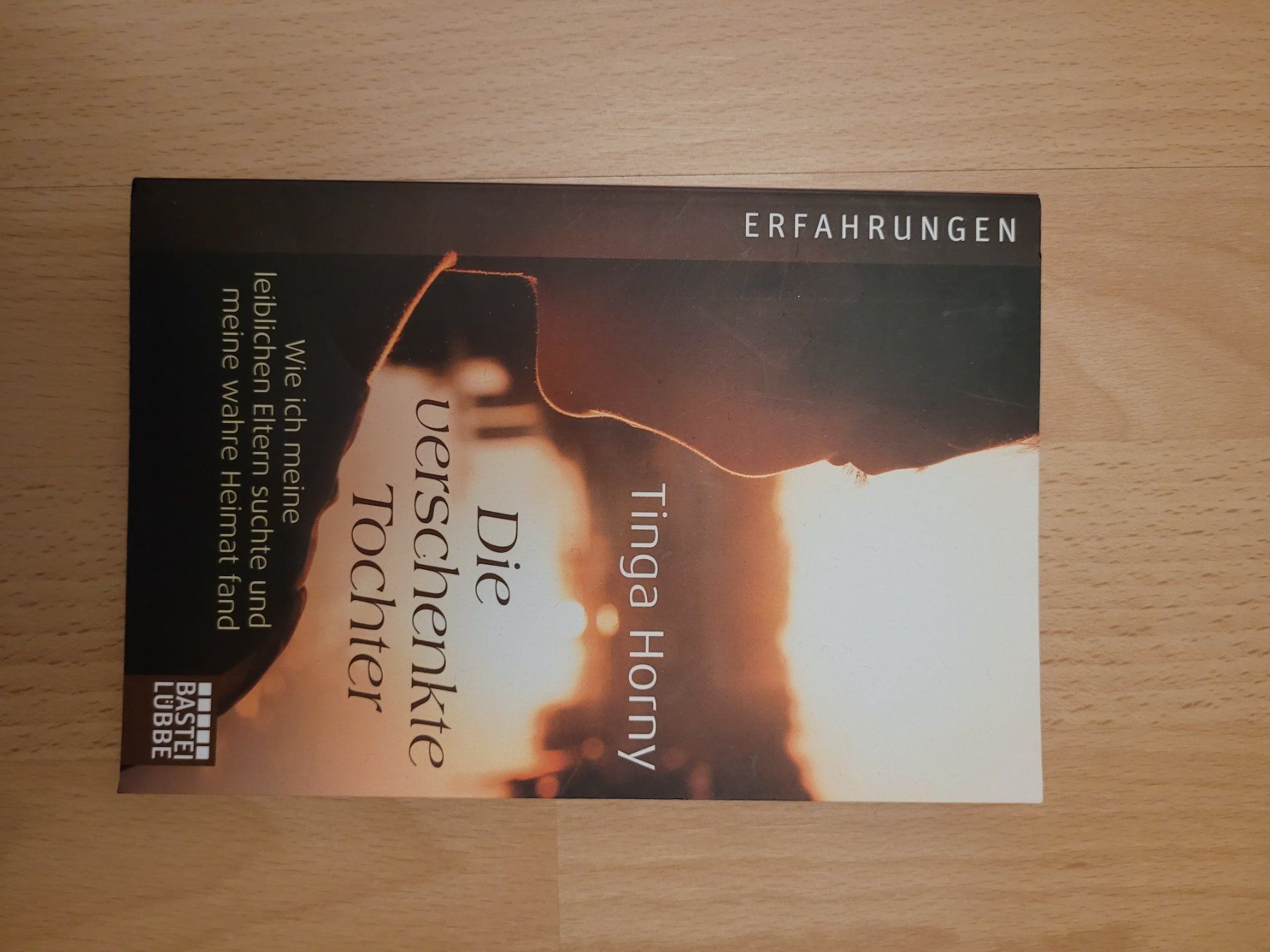 Libri: Die verschenkte Tochter – Usato da Perlen venduto da Safari_23