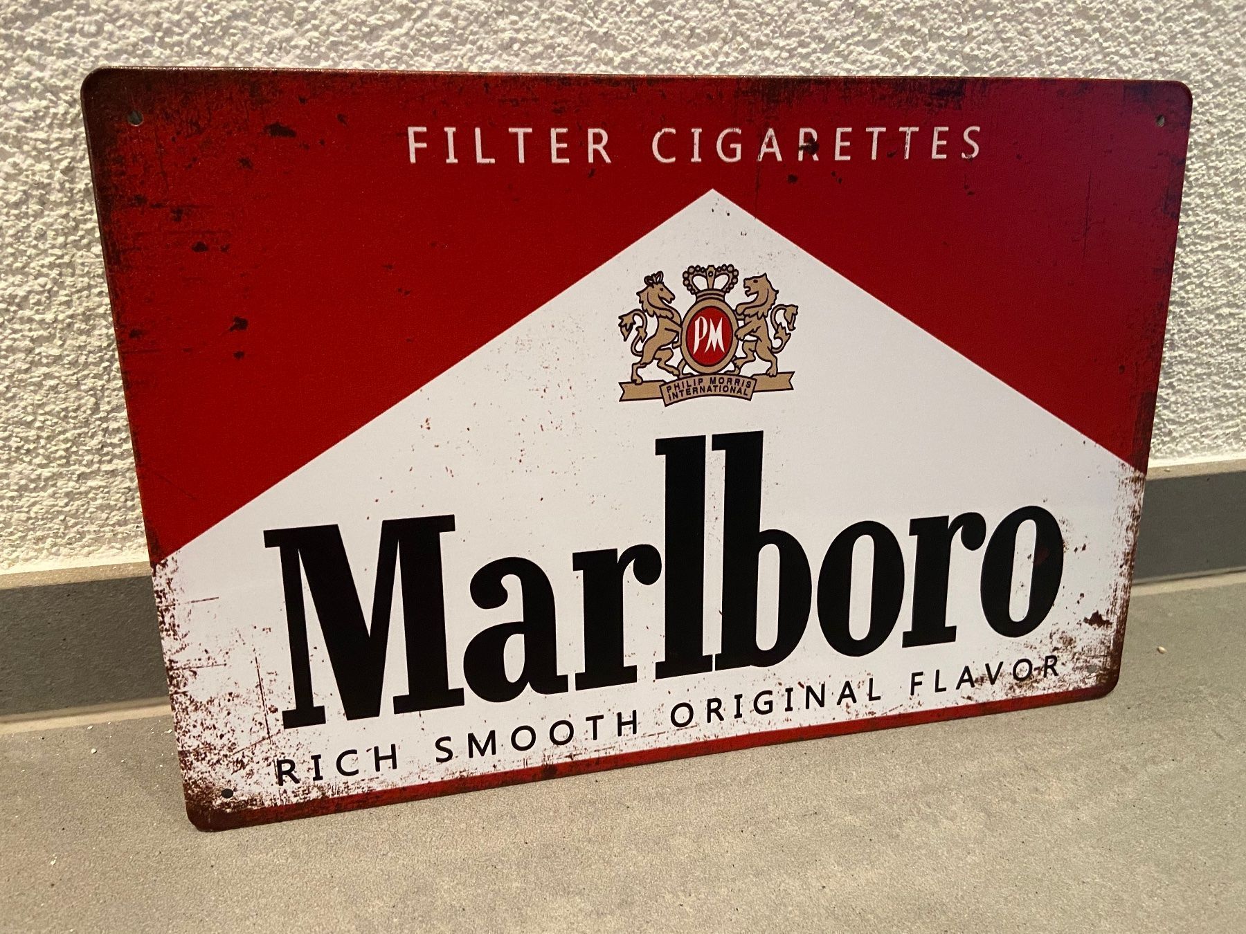 Insegne: METALL SCHILD MARLBORO  NEU EINGETROFFEN! – Nuovo e nell'imballaggio originale da Seon venduto da Aaargauer01 9