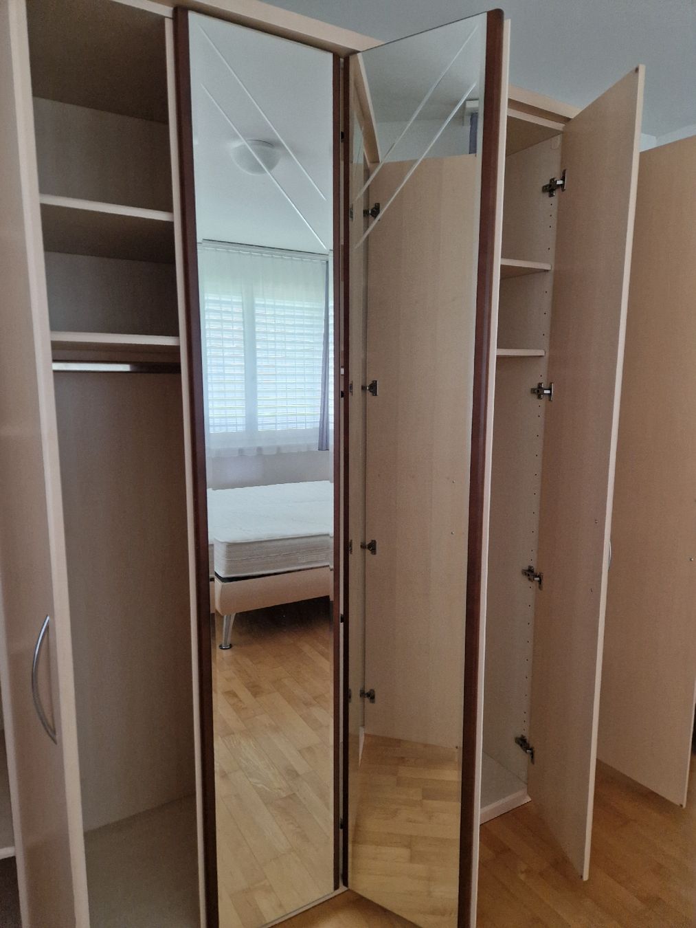 Armadi: Kleiderschrank  – Usato da Pfeffikon LU venduto da BettinaHu 2