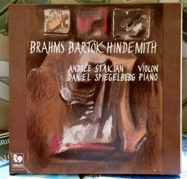 Audiolibri: Andrée STAKIAN Daniel SPIELBERG Gallo LP – Usato da Genève venduto da Cockattoo