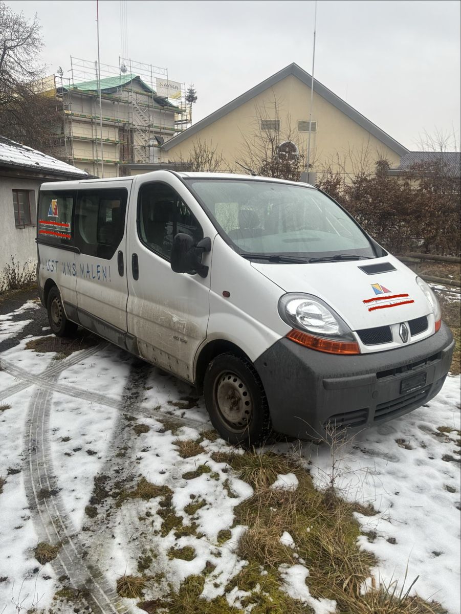 Renault Autos: Renault Traffic 9Plätze – D'occasion à Kerns par R.Buenter 4