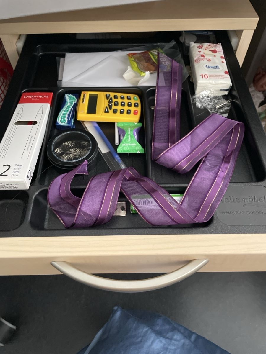 Banconi: GRATIS Rollcontainer mit 3 Schubladen abschliessba – Usato da solothurn venduto da Alice72 3