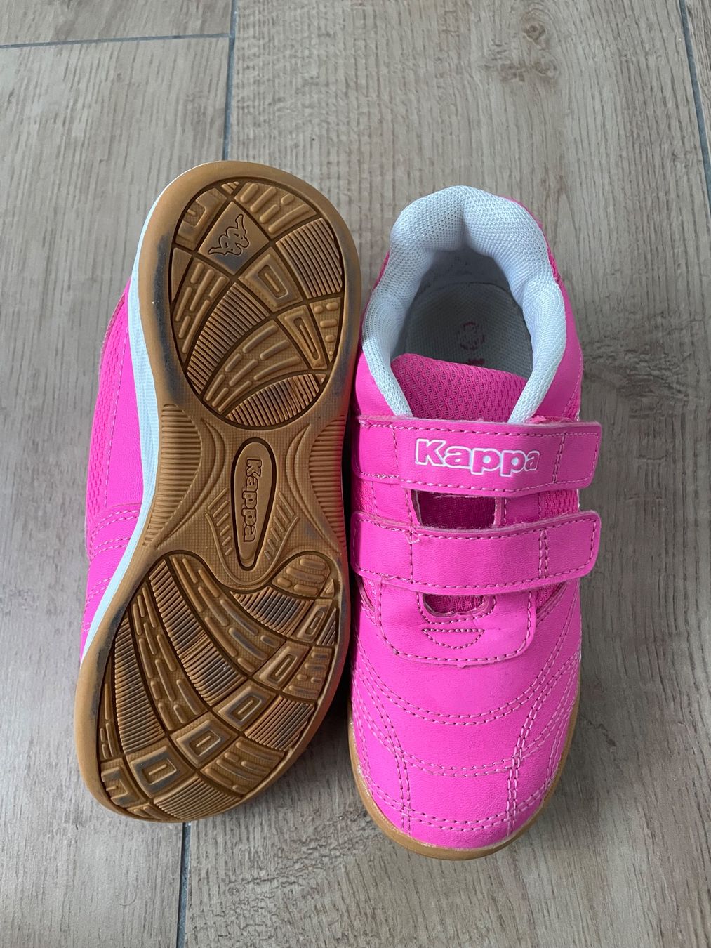 Kappa Scarpe per ragazze: Hallenschuhe von Kappa Gr. 29 – Usato da Waltenschwil venduto da hansnine 3