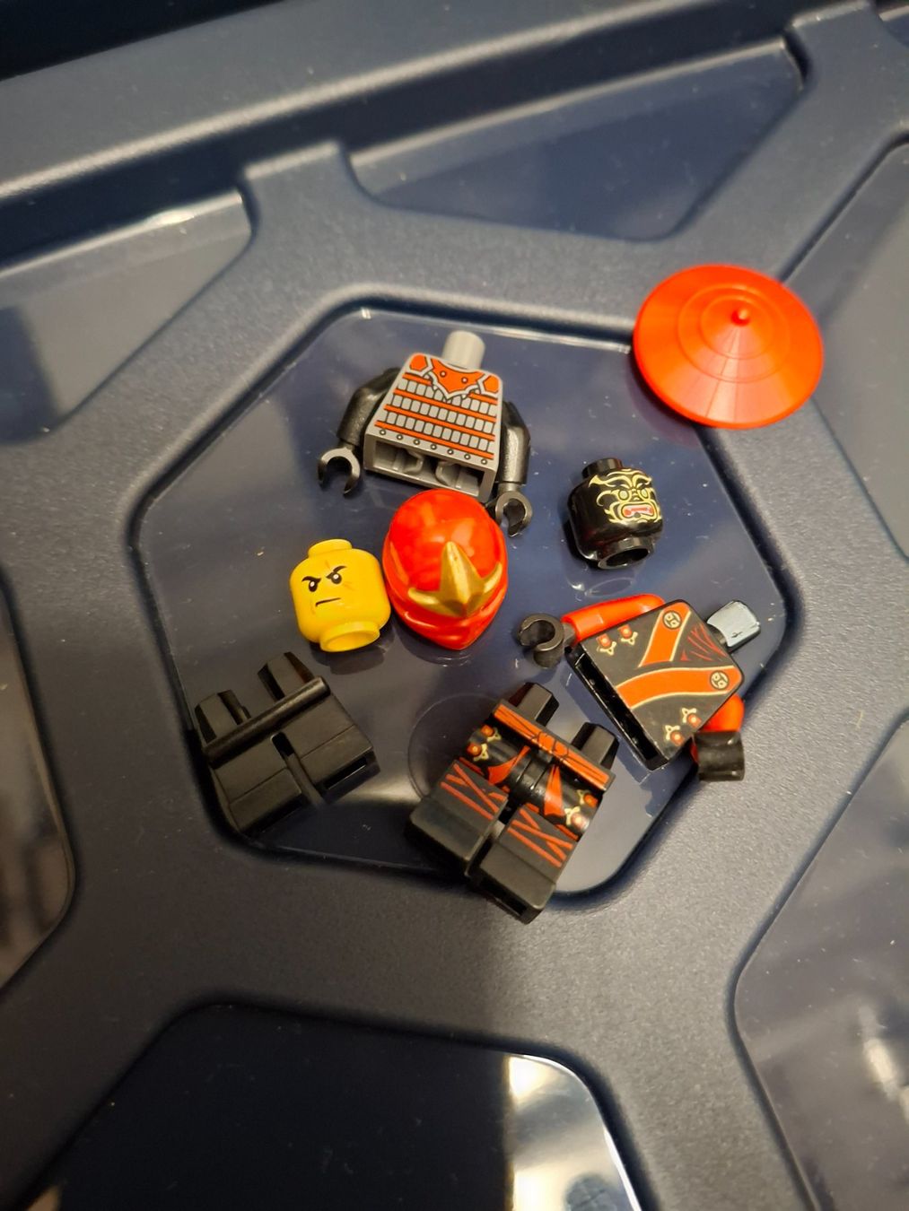Lego Kit di costruzioni: Lego Ninjago 70500 - Kai`s Fire Mech – Usato da Emmenbrücke venduto da ruf_fsy9 1