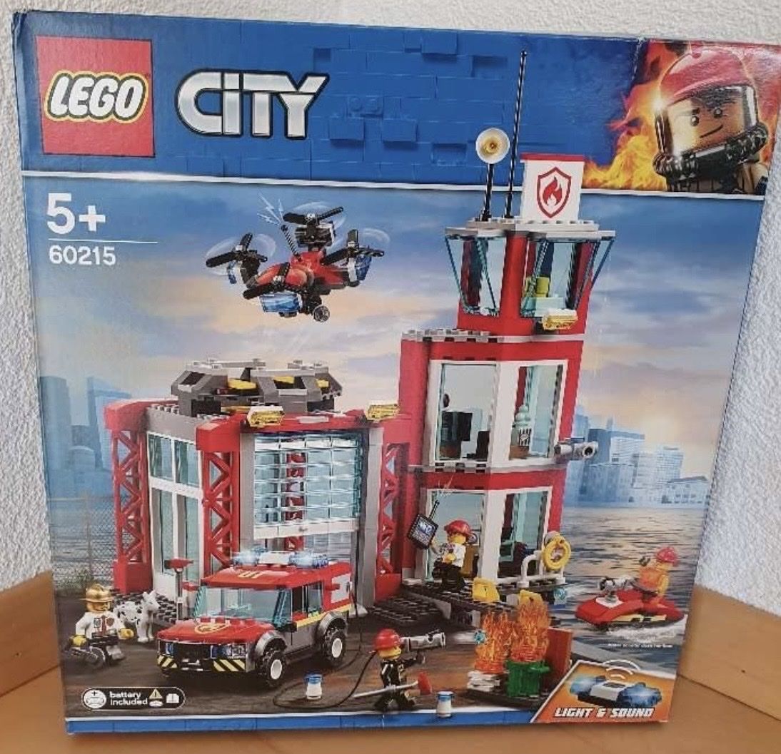 Lego Kit di costruzioni: LEGO CITY 60215 – Nuovo e nell'imballaggio originale da Mörschwil venduto da Play_Brick_2018