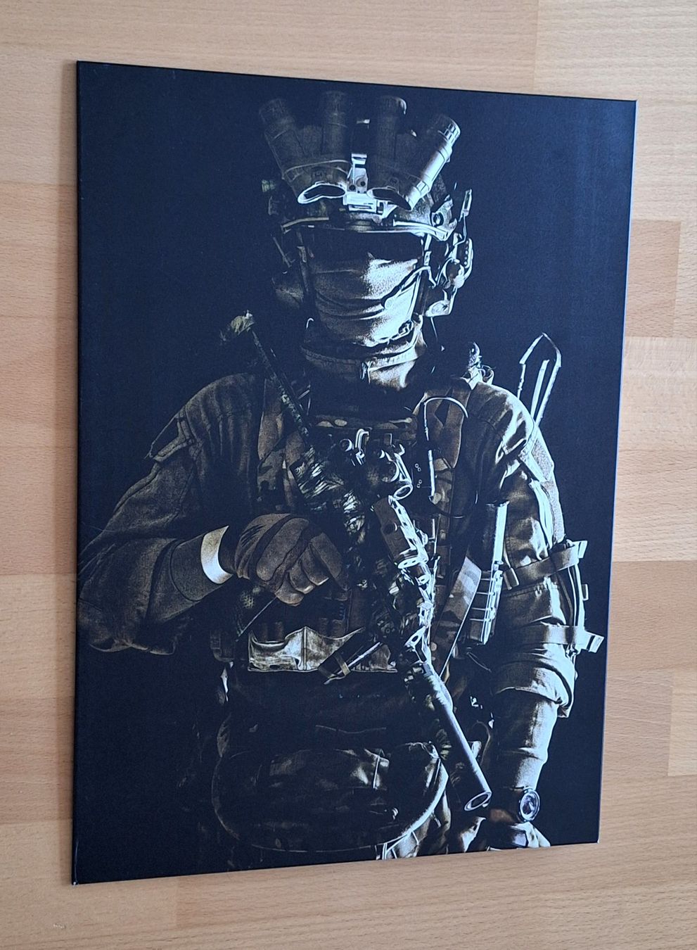 Foto & Immagini: Displate: Army Elite Soldier – Usato da Uster venduto da Ame 2