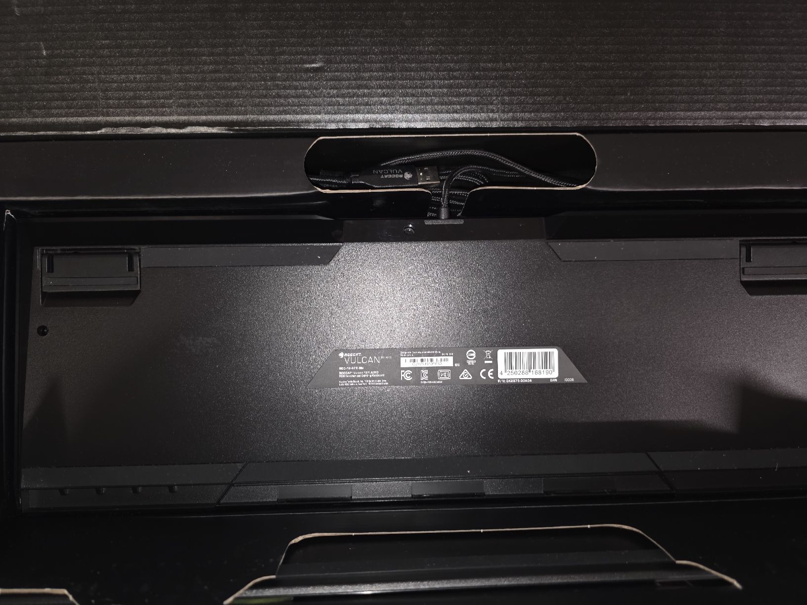 Roccat Tastiere: Clavier gaming Roccat Vulcan – Nuovo (secondo la descrizione) da Riaz venduto da dex_mnf8 2